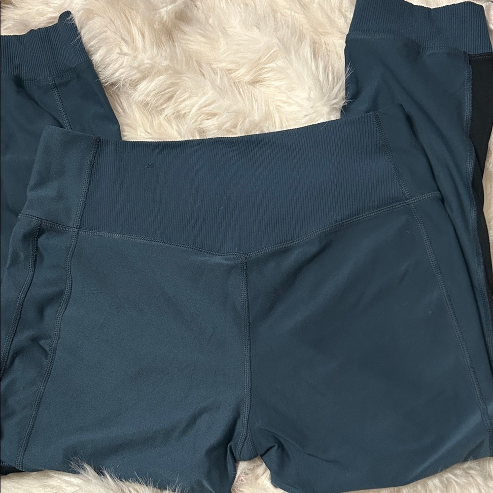 Nike drii-fit Teal Leggings - Picture 4 of 6